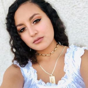 Meet your Posher, Rosy